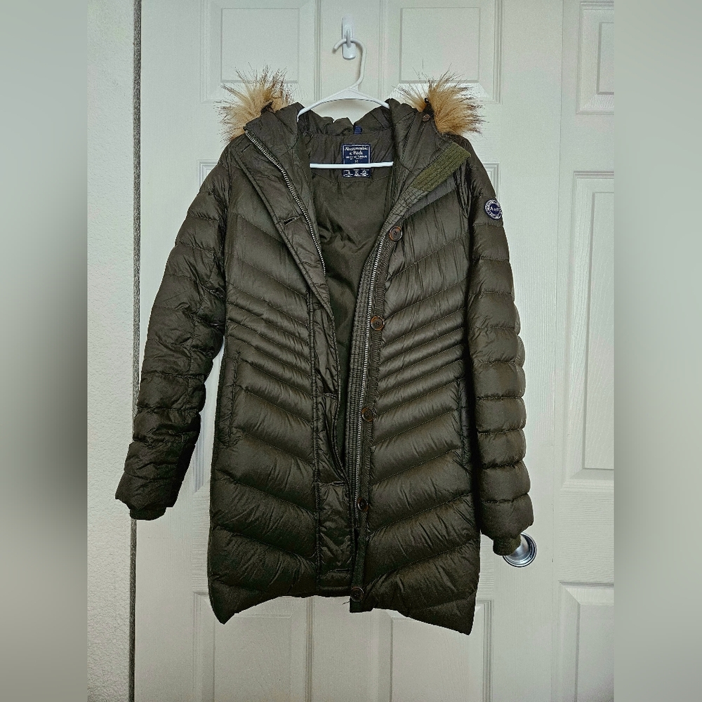 Abercrombie & Fitch Puffer Coat